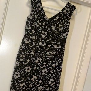 SL Fashions 🖤 Black & White Lace Bodycon Dress, Size 6